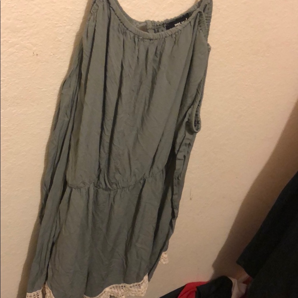 Romper - Picture 5 of 5
